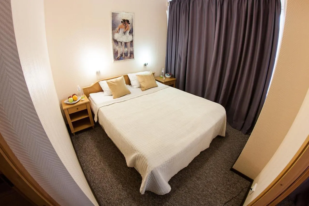Mini-Hotel Kyivskyі Отель