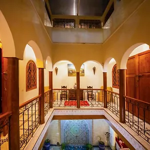 https://riad-la-lune-de-marrakech.marrakeshhotelsmorocco.com