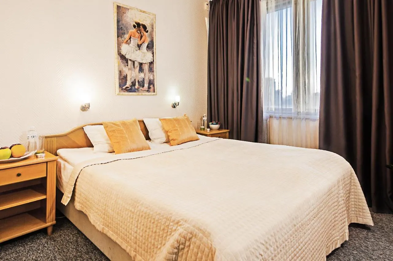 מלון Mini-Hotel Kyivskyі